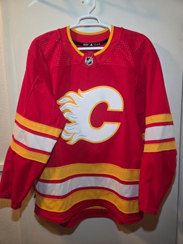 NWT Calgary Flames Team Issued Adidas MiC Primegreen Red Home NHL Jersey 56