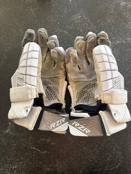 STX Surgeon RZR Lacrosse Gloves Large (Used)