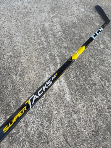CCM Super Tacks AS1 Pro Stock Hockey Stick Grip 85 Flex Left P91 Curve 7194
