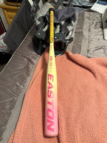2025 Easton Ghost Unlimited Composite Bat (-11) 19 oz 30" (Used)