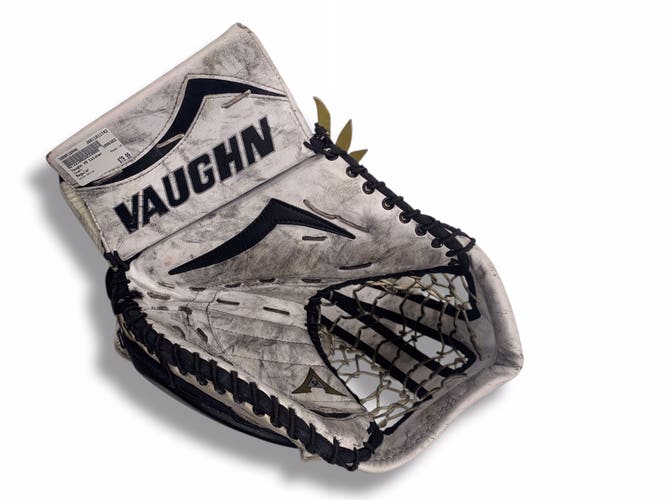 Vaughn Velocity V6 Senior Goalie Catch Glove
