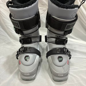 Mondo 24 & 24.5 Women's All Mountain Ski Boots Soft Flex (Used)