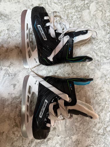 Bauer XLP Youth size 7 (Used)