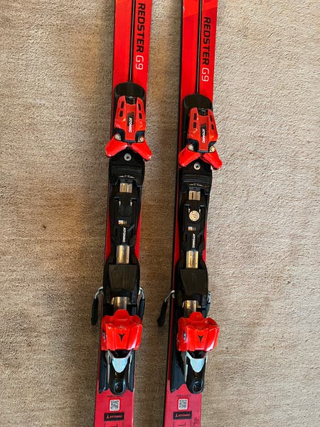 183 cm Atomic Redster G9 Skis With Bindings Max Din 14 (Used