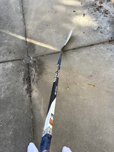 Intermediate Bauer Nexus E3 Right Handed Hockey Stick P92 50 Flex (Used)