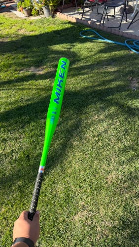 2025 Miken KP23 Bat (-9) 27 oz 34" (Used)