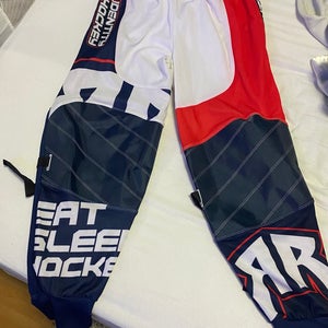 New Rink Rat Identity Senior Roller Inline Pants Sz XL red white blue with straps