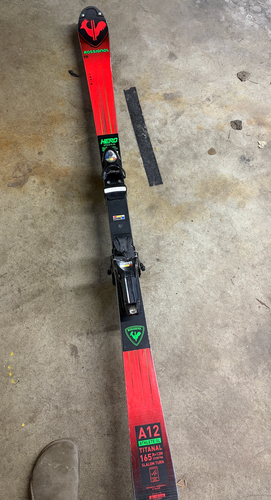 165 cm Rossignol Hero FIS SL Pro Skis With Bindings Max Din 18 (Used)