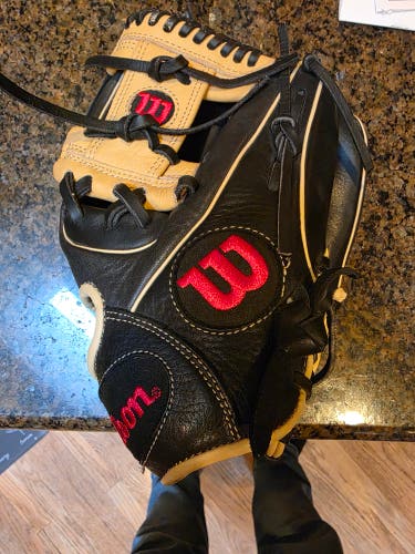 Infield RH Wilson Baseball Glove 11.5" (Used)
