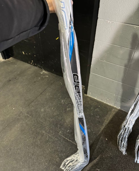 Senior Bauer Team Nexus Right Hand Hockey Stick P28 77 Flex Pro Stock (New)