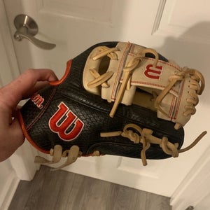 Wilson A2000 RH Infield Baseball Glove 11.25" (New)
