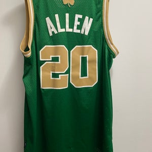 Green Large Men's Adidas Jersey (Used)