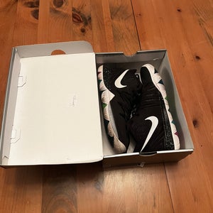 Men's 6Y (Big Kids / Youth) Nike Kyrie 5 Shoes (Used)