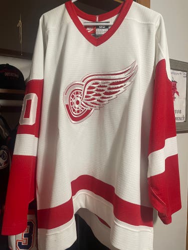 Osgood Red Wings Jersey Size 56 Adult Unisex Nike (Used)