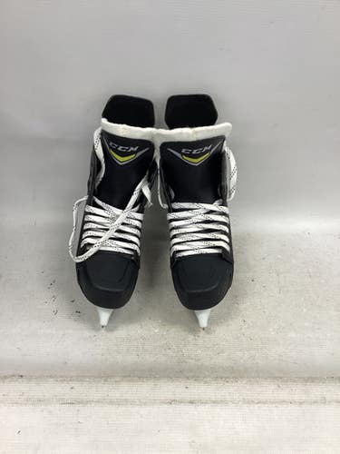Used CCM 1092 TACKS Senior Hockey Skate Senior 6 11851-S000042122