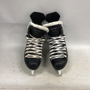 Used CCM RIBCORE 42K Intermediate Hockey Skate Intermediate 4.5 11851-S000042086
