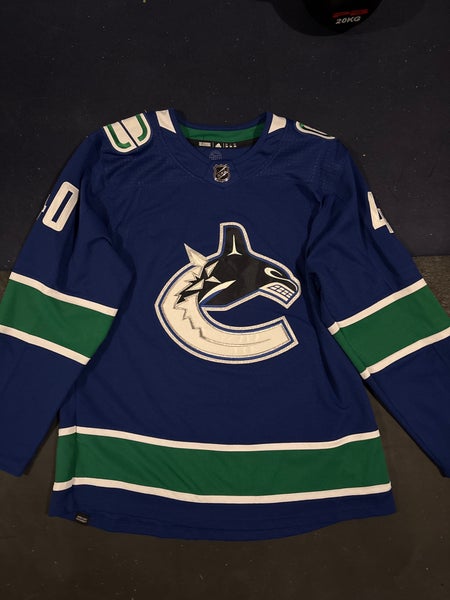 Vancouver Canucks Size 54 Men's Adidas Jersey