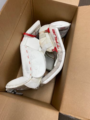 Large/Extra Large True Goalie Chest Protector (New)