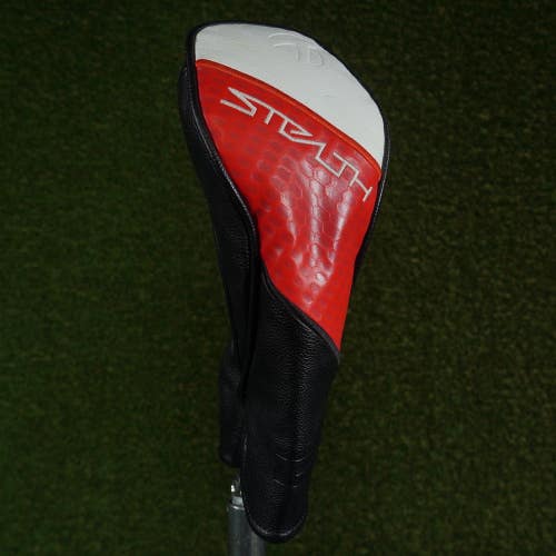 TAYLORMADE SLEALTH 2 FAIRWAY WOOD HEADCOVER BLACK / RED / WHITE ~ LOOK!!