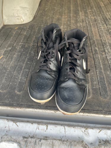 Black Men's Size M 12.0 (W 13.0) Air Jordan Metal (Used)