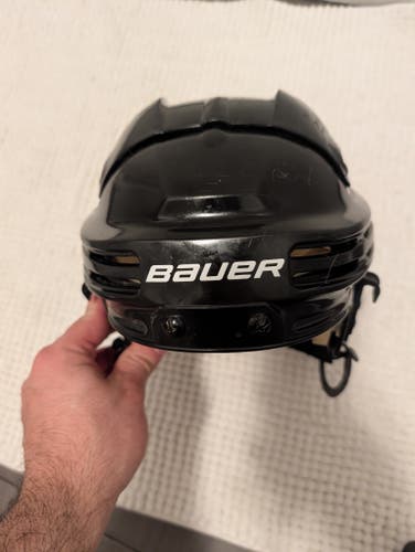 Medium Bauer 4500 Helmet (Used)