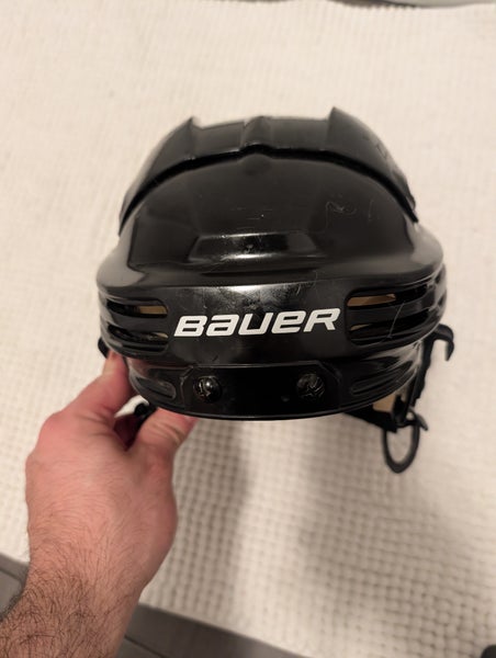 Medium Bauer 4500 Helmet (Used)