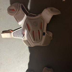 Medium Youth Warrior Burn Shoulder Pads (Used)