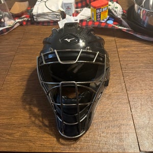 Mizuno Samurai Catcher's Mask (Used)