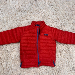 Red Kids 5T Patagonia Jacket - Down puffer (Used - like new)