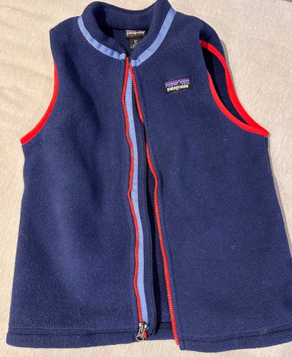 Blue Kids Patagonia Fleece Vest - 5T (Used - like new)