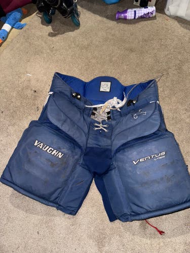 Senior Large Vaughn Ventus lt88 Hockey Goalie Pants (Used)
