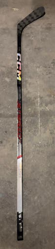 Senior CCM JetSpeed FT6 Pro Right Handed Hockey Stick P28 75 Flex (Used)