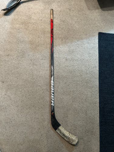 Intermediate Bauer Vapor FlyLite Left Hand Hockey Stick P92M 55 Flex (Used)