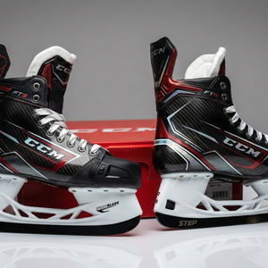 NEW 2025 CCM JetSpeed FT8 Pro Skates - Senior Size 9 (Regular / Fit 2)