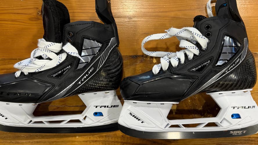 Near New : $1200+ : Sz 8: True Pro Custom : $150 DLC Steel : New Skate Smell: Pro Clarino Liner.