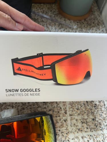 Adidas By Stella McCartney Snow Goggles  Orange & Black Strap SP0053 JK0187
