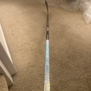 Intermediate Bauer Nexus Tracer Right Handed Hockey Stick P28 65 Flex (Used)
