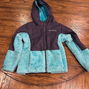 Girls XS Columbia Sherpa Jacket (Used)