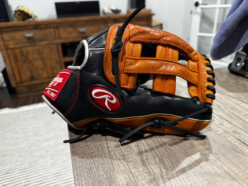 Rawlings R9 RH Baseball Glove 12" (Used)