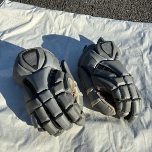 Maverik Rome RX3 Lacrosse Gloves 13" (Used)