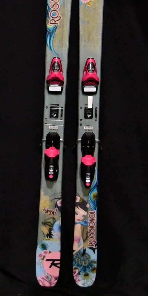 ROSSIGNOL SASSY 7 SKIS SIZE 160 CM WITH BINDINGS | SidelineSwap