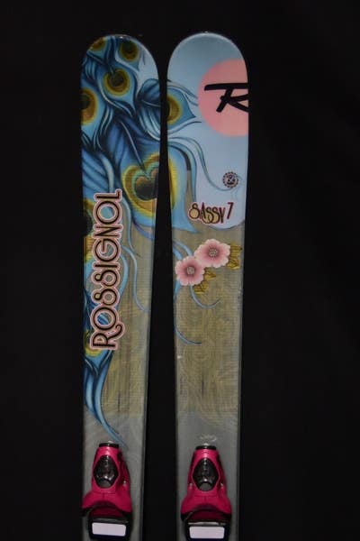 ROSSIGNOL SASSY 7 SKIS SIZE 160 CM WITH BINDINGS | SidelineSwap