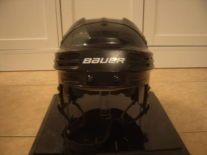 Great Condition Bauer BHH3500 Hockey Helmet sz Senior Large Black