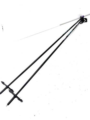 Used Swix POWDER Mens XC Ski Poles Black 145 cm / 57 in 11860-C000303130