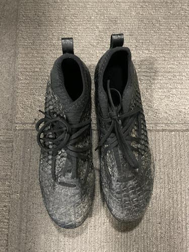 Used Puma Soccer Cleats Black Senior 8.5 11614-S000228575