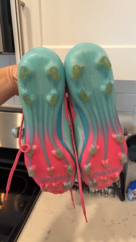 Men's Size M 11.0 (W 12.0) Adidas Messi Cleats (Used)