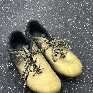Used Umbro Soccer Cleats Gold Junior 01.5 11849-S000035647