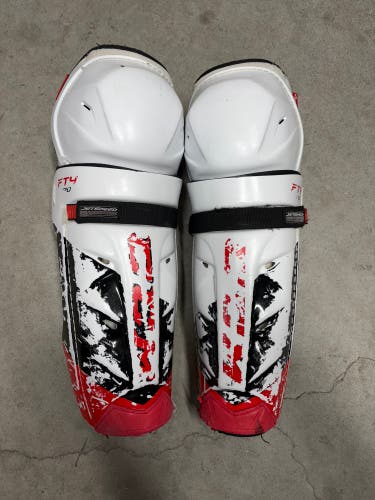 15” Senior CCM FT4 Pro Shin Guards (Used) Pro Stock