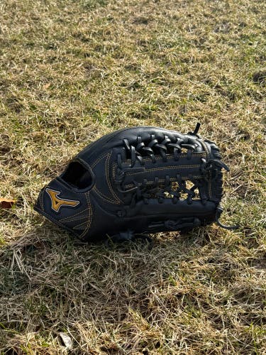Mizuno MVP Prime RH Baseball Glove 12.5" (Used)