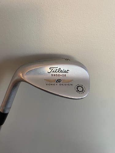 Titleist Vokey SM Wedge 58 / 8 Dynamic Gold Stiff Flex Lefty 35 NICE
